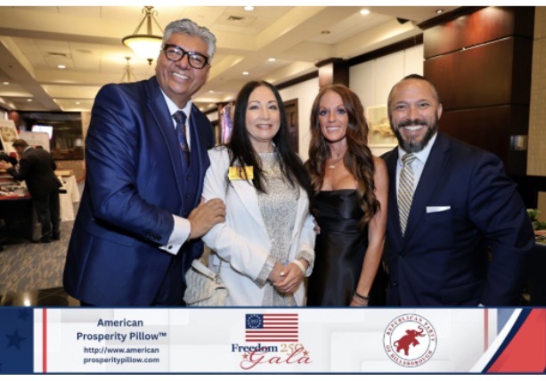 Donna with community leaders at the Freedom Gala